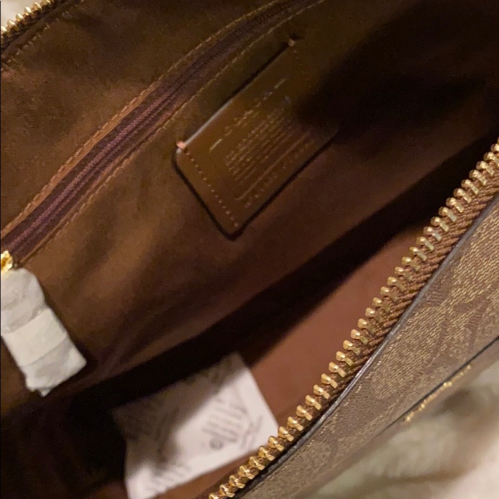 Coach bag❣️🐾 - Picture 3 of 3